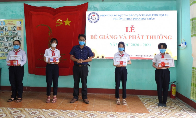 Trường THCS Phan Bội Châu