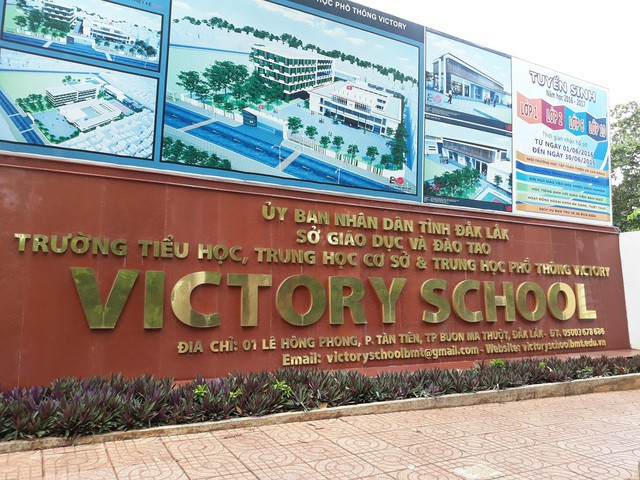 Victory School