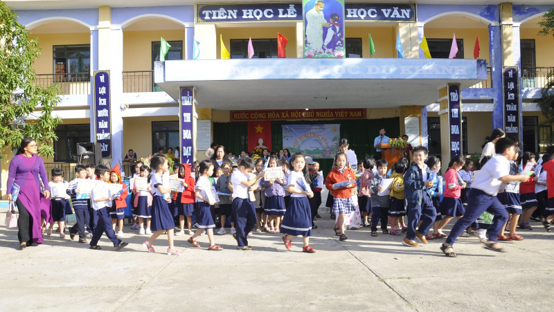 Trường Tiểu học Dư Khánh