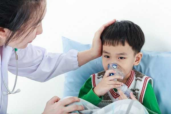 Phó Giáo sư, Tiến sĩ, Bác sĩ Nguyễn Thị Vân chuyên khám chữa hen suyễn