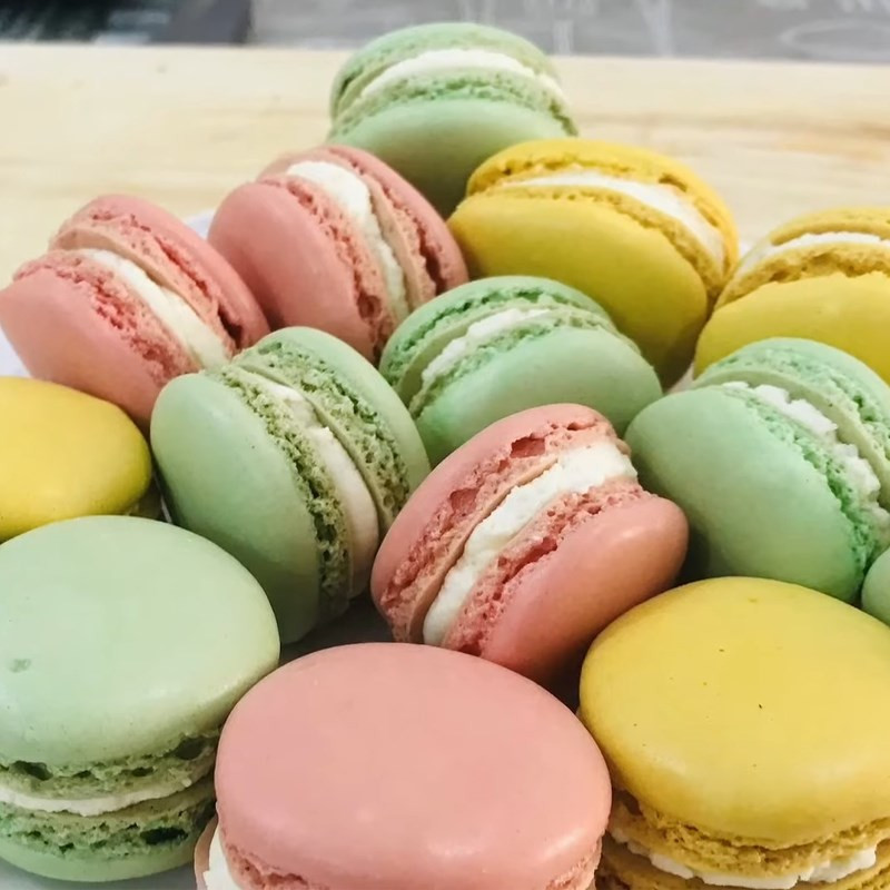 Bánh macaron bằng bột mì