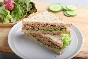 cach-lam-sandwich-don-gian-tai-nha