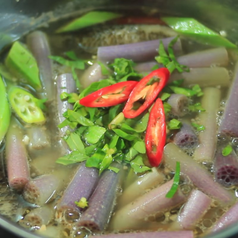 Canh chua cá rô đồng