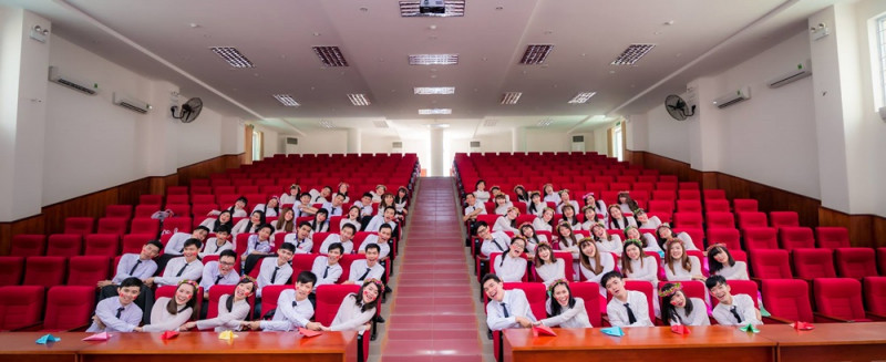 Với khối ngành sư phạm Đại học Tiền Giang chỉ đào tạo và tuyển sinh thí sinh có hộ khẩu trong tỉnh