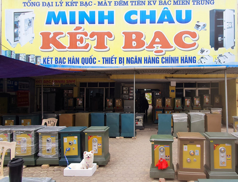 Két sắt Minh Châu