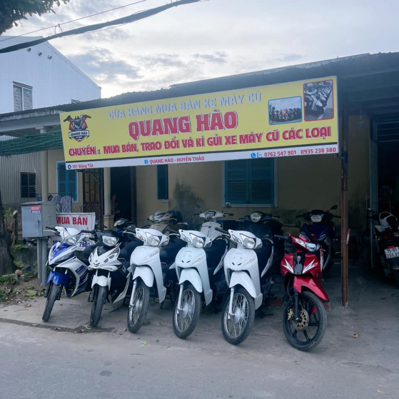 Cửa hàng mua bán xe máy cũ Quang Hào