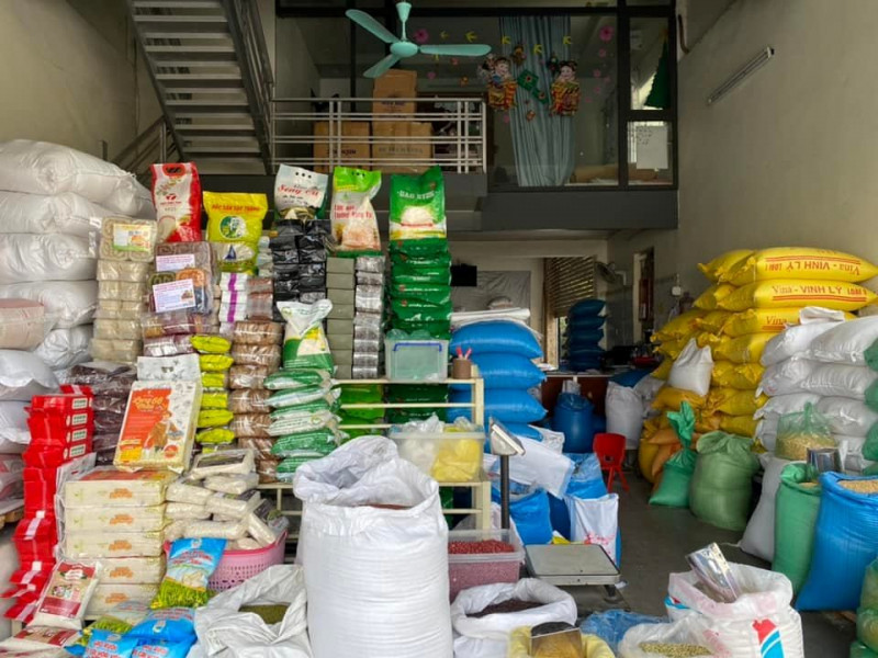 Cửa hàng lương thực Hải Phong