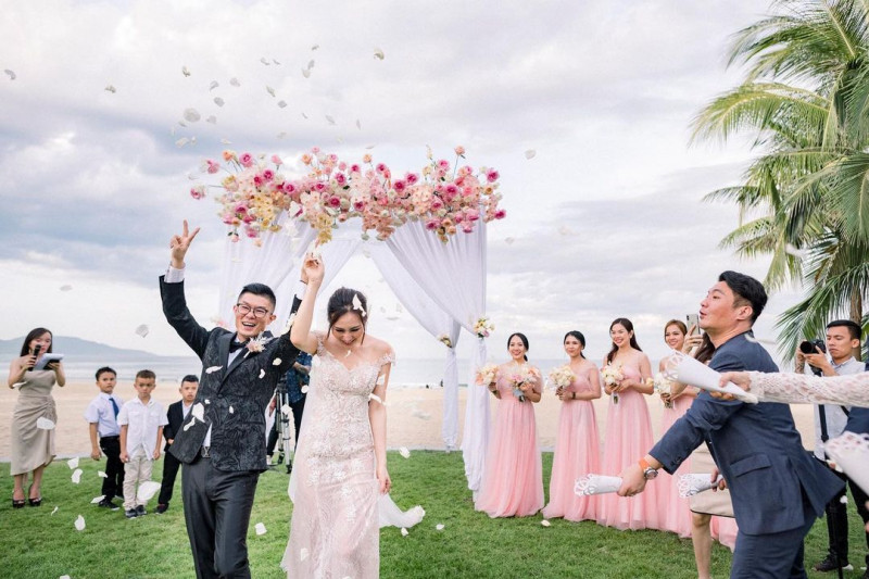 Đám cưới trên biển tại Hyatt Regency Danang Resort & Spa
