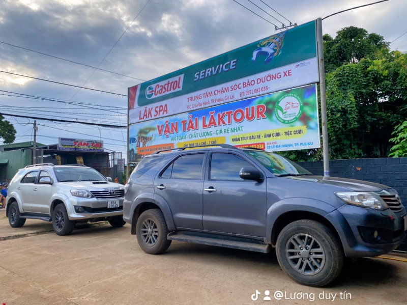 Laktour cho thuê xe tự lái