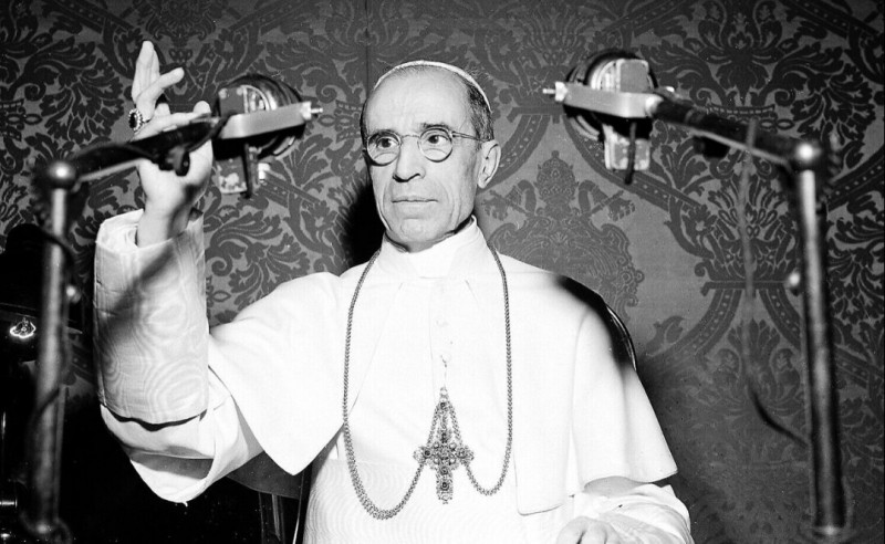 Giáo hoàng Piux XII