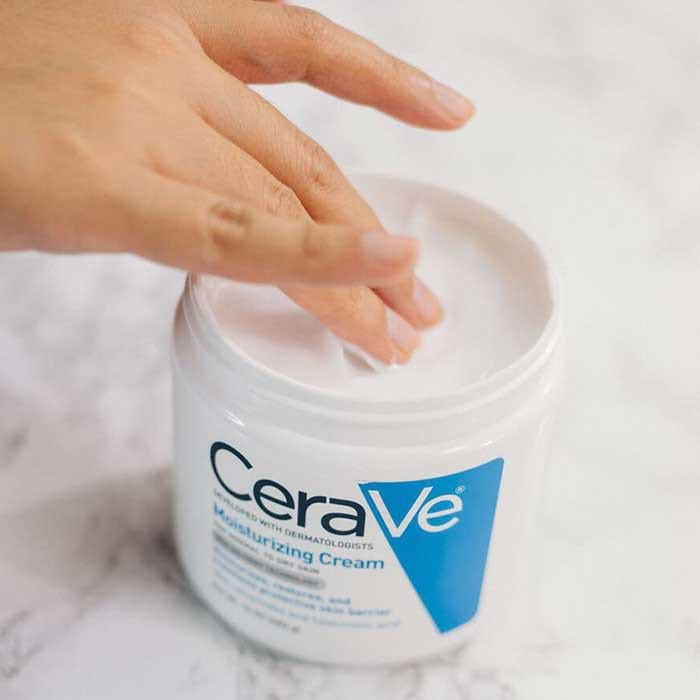 Kem dưỡng da giữ ẩm cho da khô CeraVe Moisturizing Cream