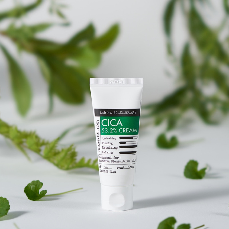Kem dưỡng rau má (Centella Asiatica) Derma Factory CICA 53.2% Cream