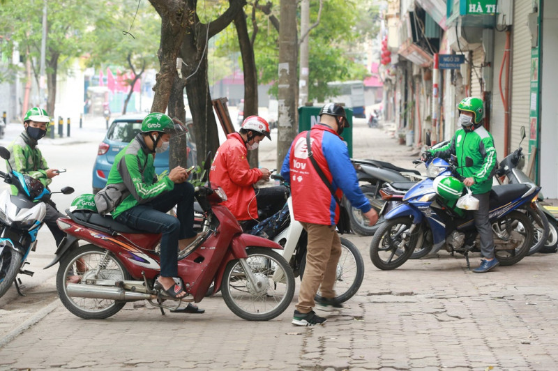 Thường xuyên kiểm tra ứng dụng và ví tiền