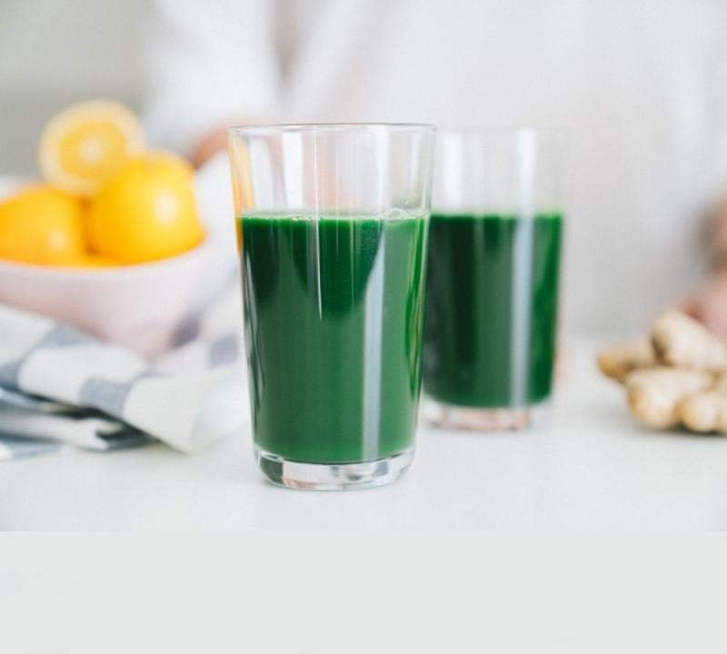 Làm nước uống giảm mỡ máu với tảo spirulina