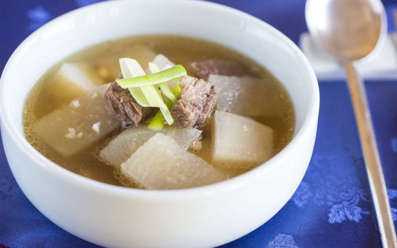 Canh thịt bò củ cải