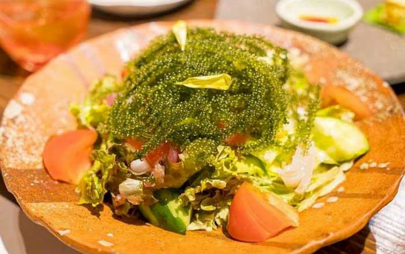 Salad rong nho sốt chua ngọt