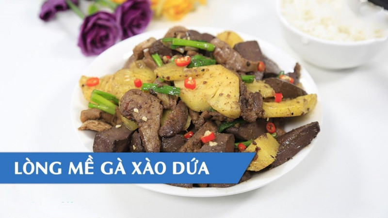 Lòng mề gà xào dứa