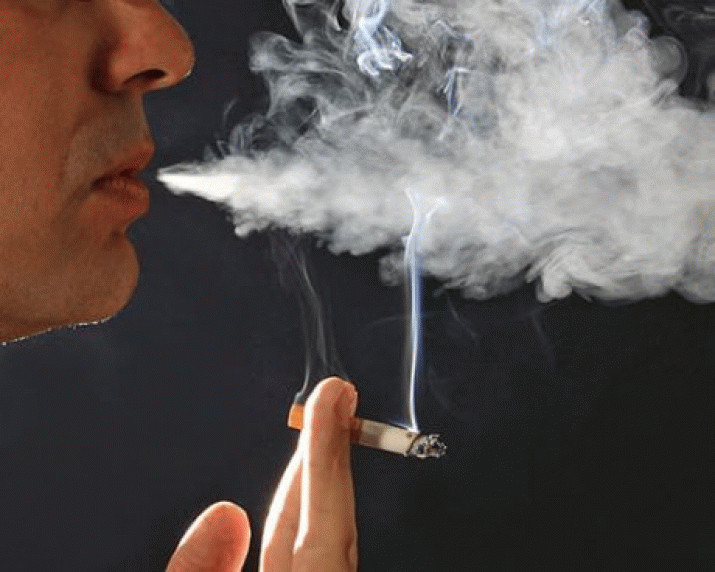 Hút thuốc lá là một trong những nguyên nhân ảnh hưởng đến thận