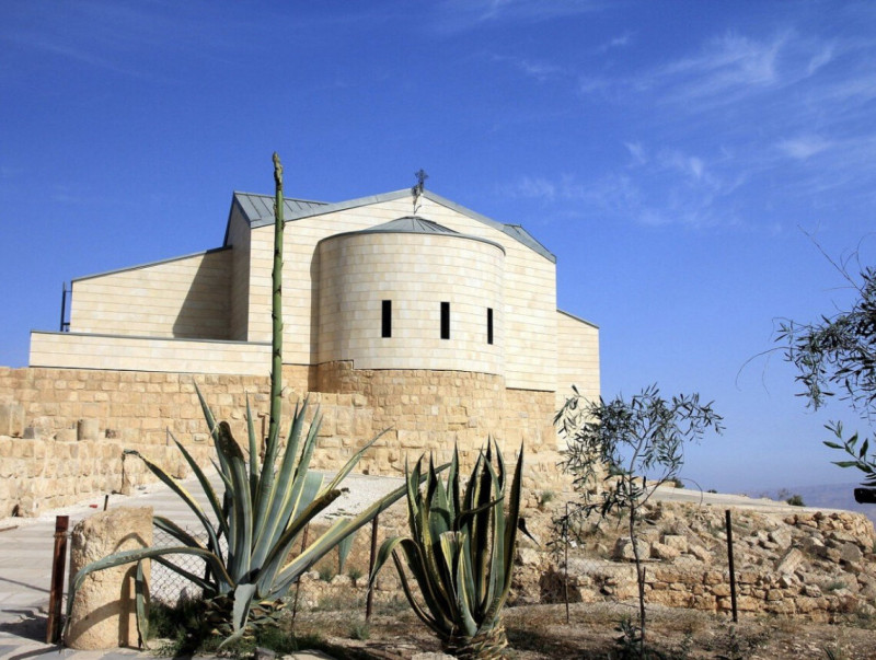 Nhà thờ tưởng niệm Thánh Moses trên núi Nebo - Jordan
