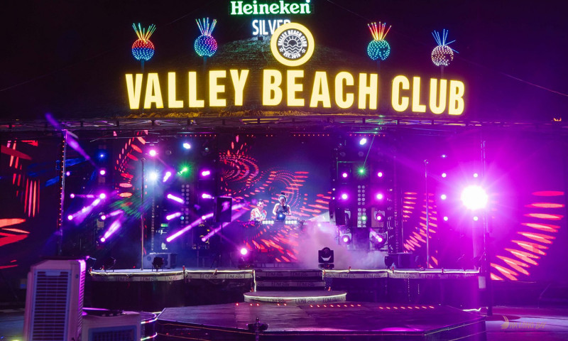Valley Beach Club