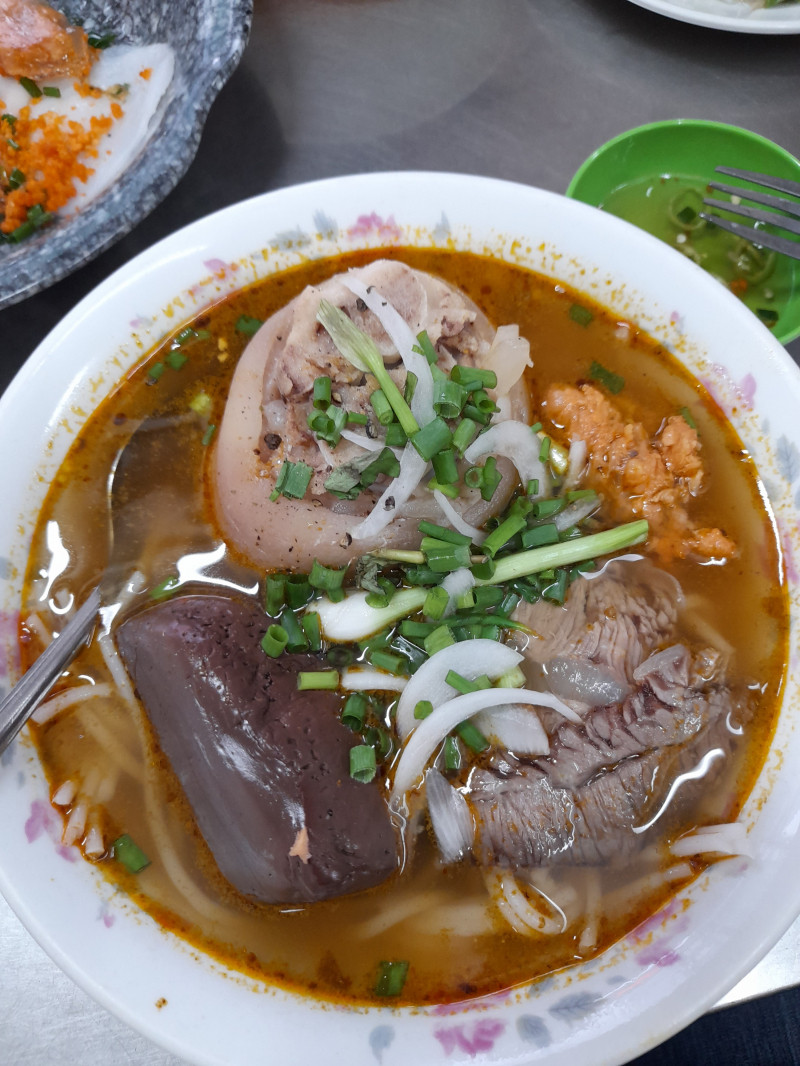 Bún Bò Bà Hoa