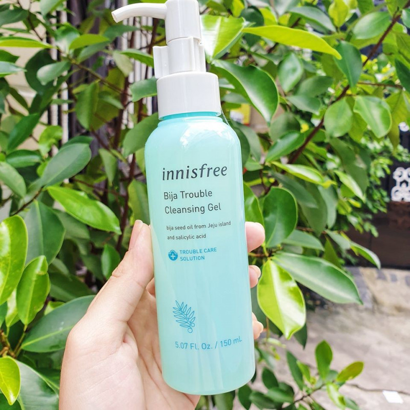 Gel tẩy trang Innisfree Bija Trouble Cleansing Gel