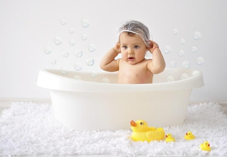 Sữa tắm dưỡng ẩm dành cho bé Cetaphil Baby Moisturizing Wash&Bath 230ml