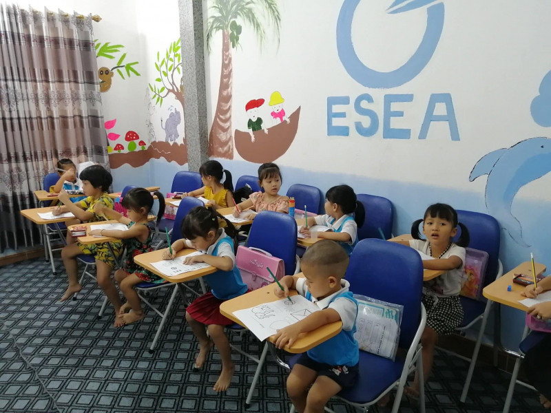 Anh Ngữ Esea Ninh Vân