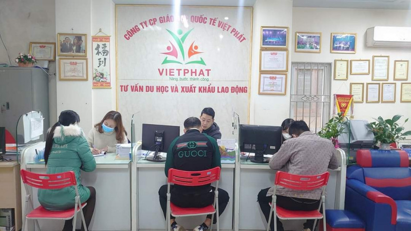 Công ty Cổ Phần Giáo dục Quốc tế Việt Phát