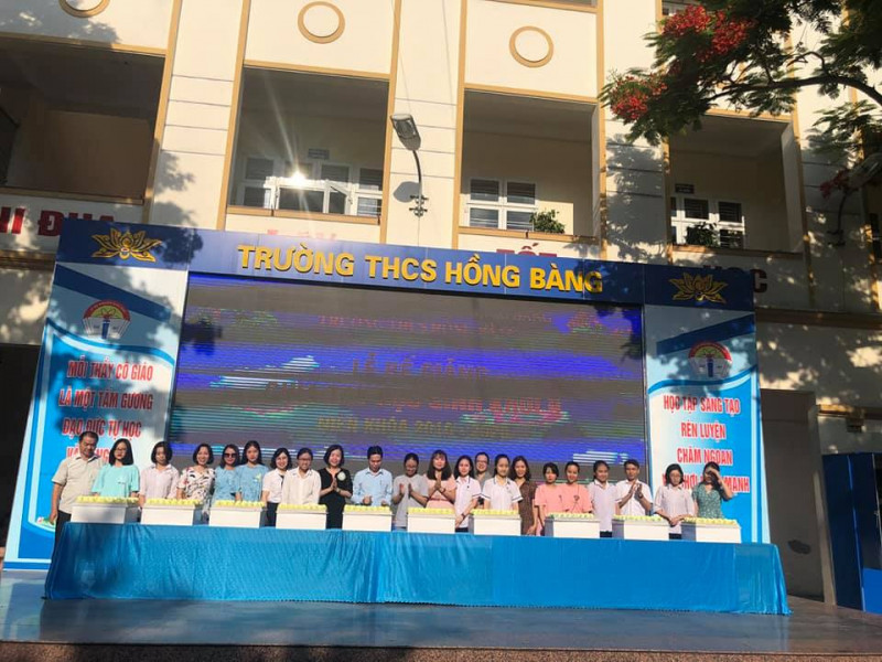 Trường THCS Hồng Bàng Hải Phòng