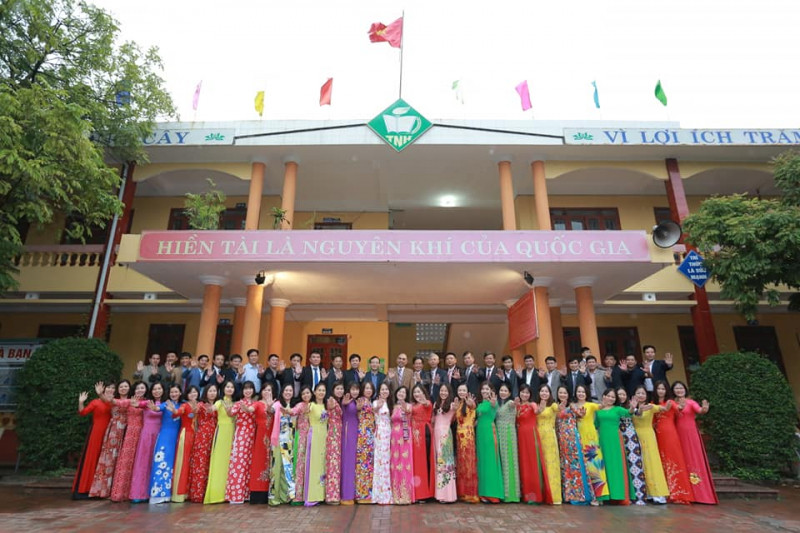 Trường THCS Trần Nguyên Hãn