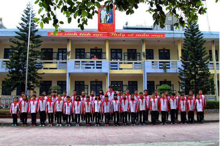 Trường THCS Vĩnh Trại