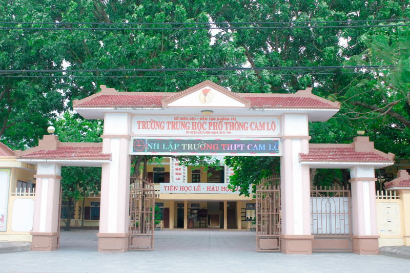 Trường THPT Cam Lộ