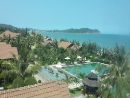 villa-resort-duoc-yeu-thich-nhat-tai-sa-huynh-quang-ngai