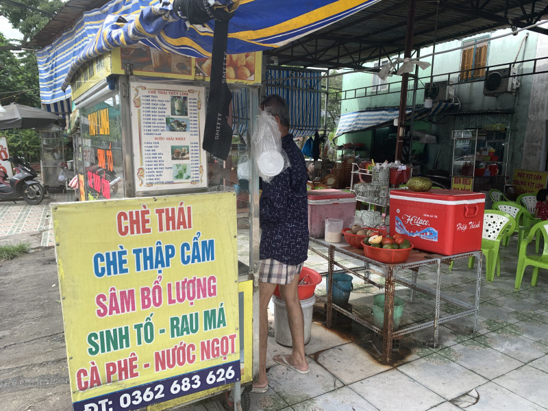 Chè Thái Thùy Linh