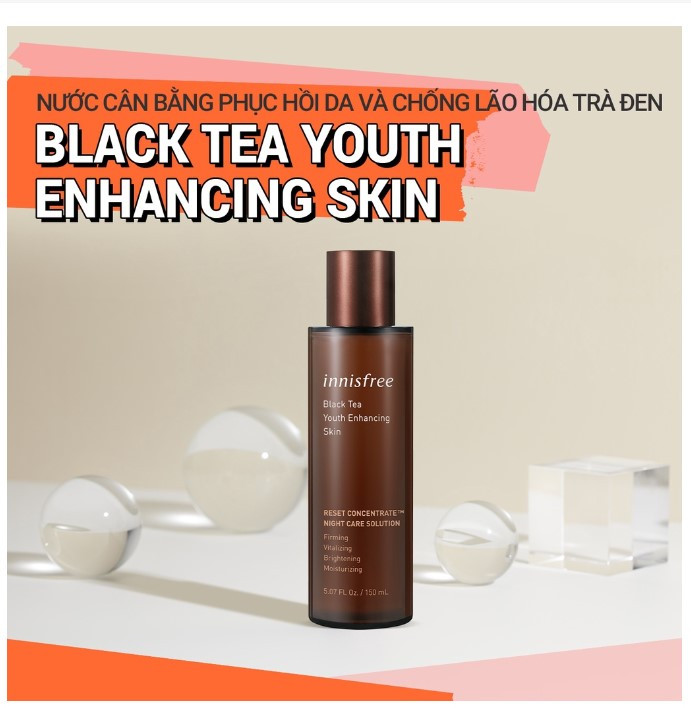 Nước cân bằng dưỡng ẩm ngăn ngừa lão hóa từ trà đen innisfree Black Tea Youth Enhancing Skin